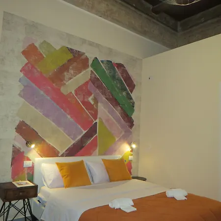 L'arco E Il Vico Nápoles