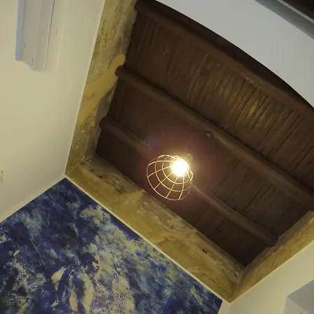 L'arco E Il Vico Bed and Breakfast Νάπολη