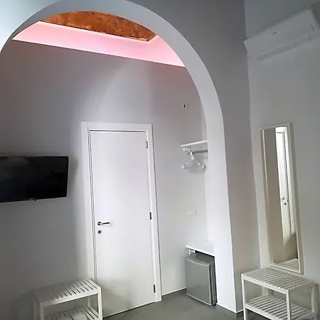 L'arco E Il Vico Napoli