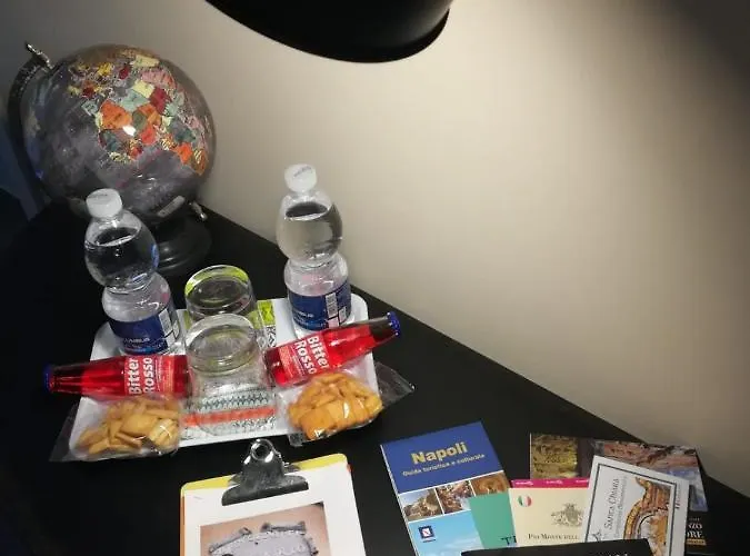 L'arco E Il Vico Неаполь