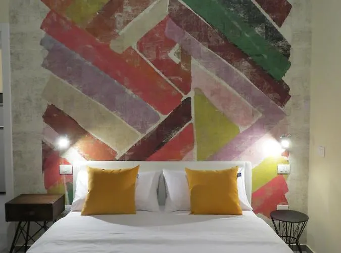 L'arco E Il Vico Неаполь